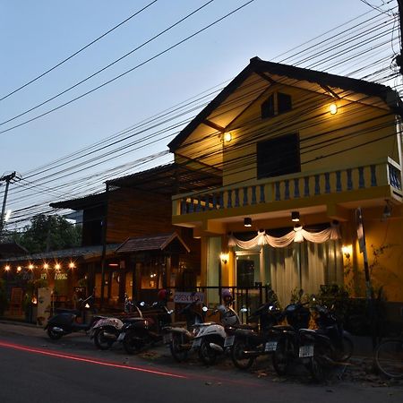 Pama Guesthouse Chiang Mai Exterior photo